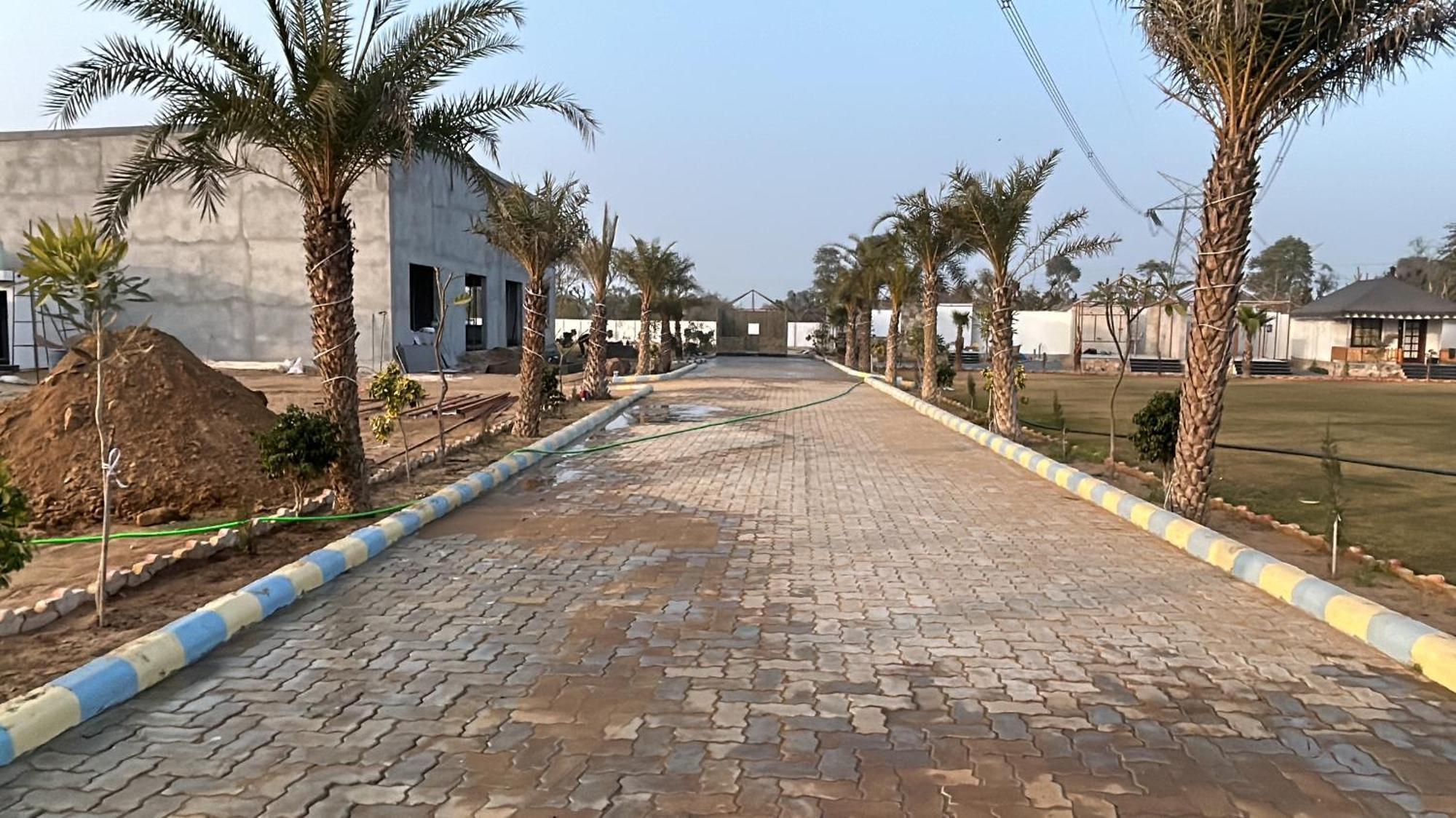 Royal Rajasthan Resort Sikar Екстериор снимка