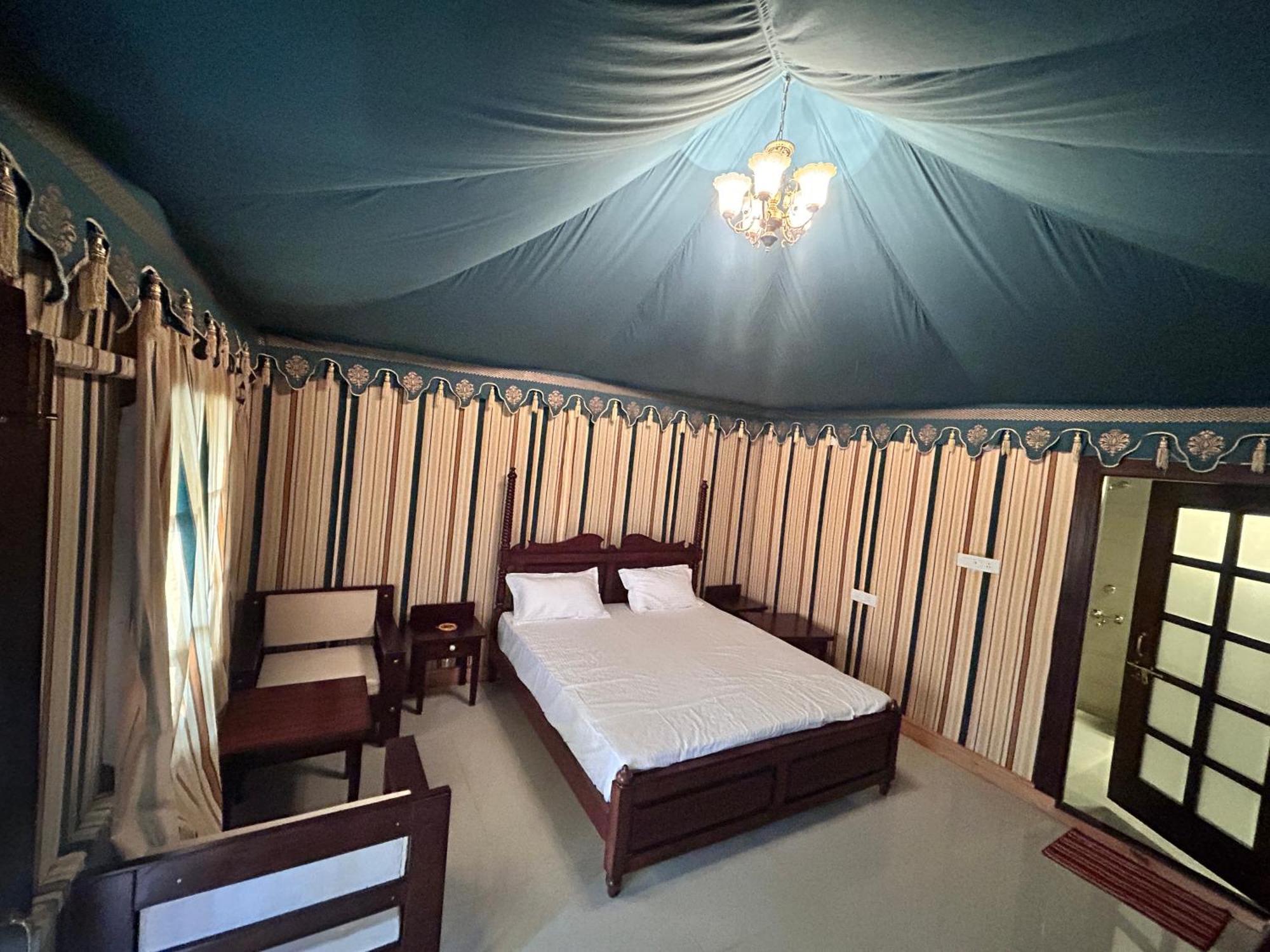 Royal Rajasthan Resort Sikar Екстериор снимка