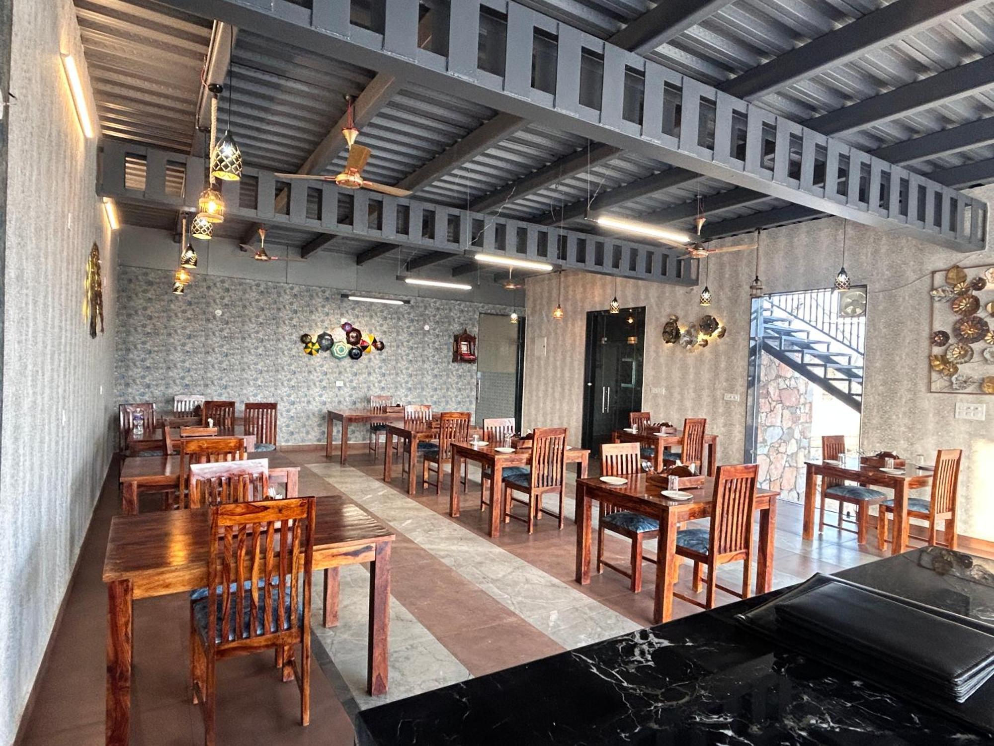 Royal Rajasthan Resort Sikar Екстериор снимка